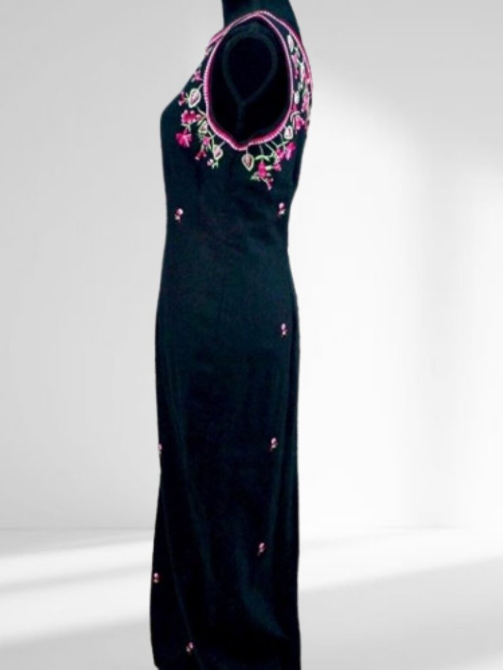 Embroidered Maxi Black & Pink Floral Dress 10 - Picture 4 of 5